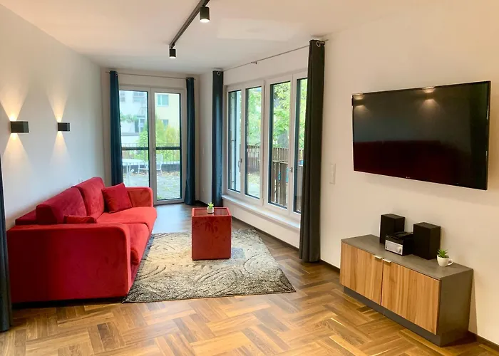 Apartment Moeblierte + Parkplatz Und Terrasse *
